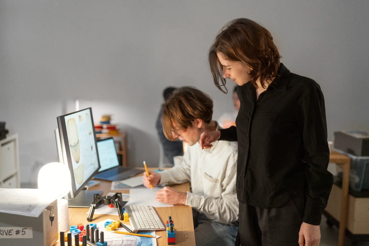 How Website Designing Firms Bring Brands to the Forefront of a Crowded Online World?